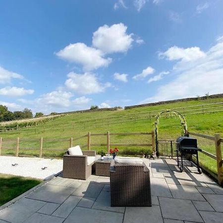 Hazelwood Luxury Detached Peak District Stone Barn - Dog Friendlyヴィラ エクステリア 写真