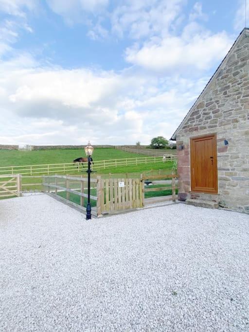 Hazelwood Luxury Detached Peak District Stone Barn - Dog Friendlyヴィラ エクステリア 写真